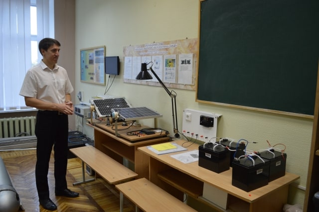 лабораторія з відновлювальних джерел енергії 4