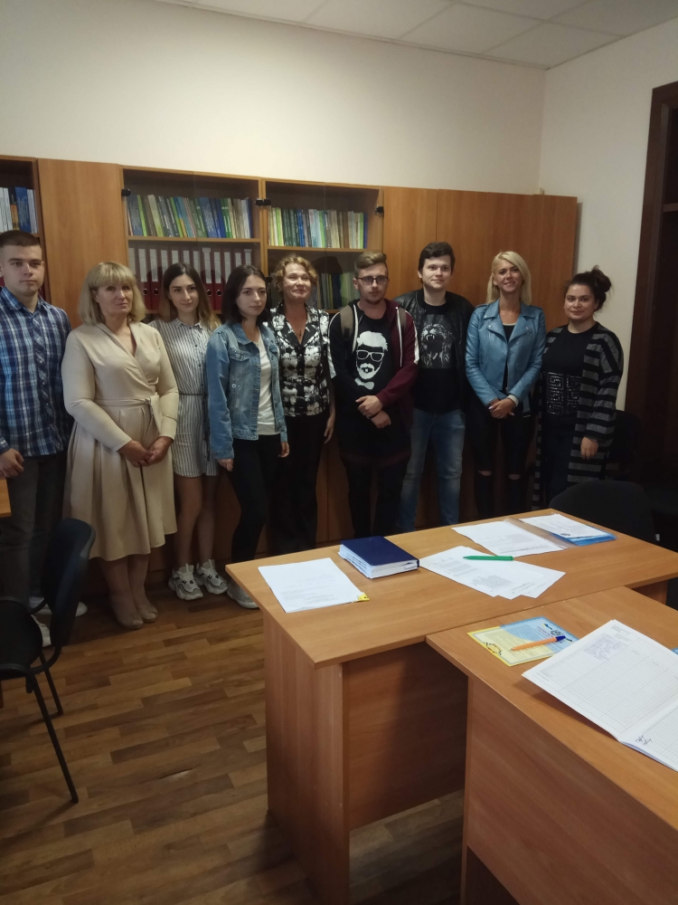 Управління навчальним закладом