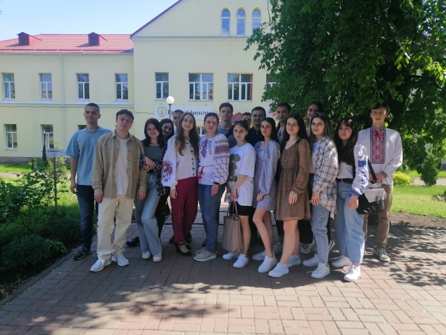 День вишиванки - 2023