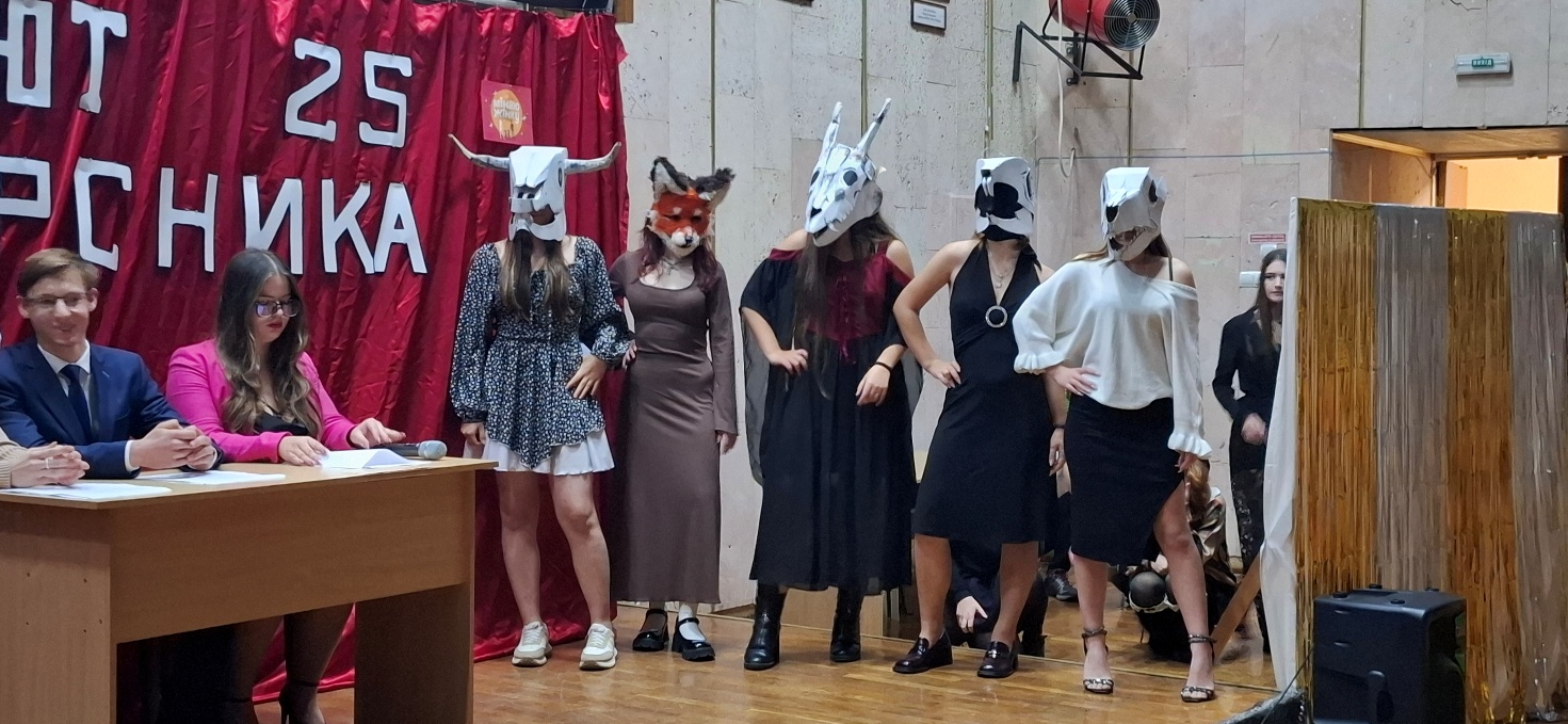 Зображення, що містить одежа, особа, взуття, жінка</p>
<p>Вміст на основі ШІ може бути неправильним.