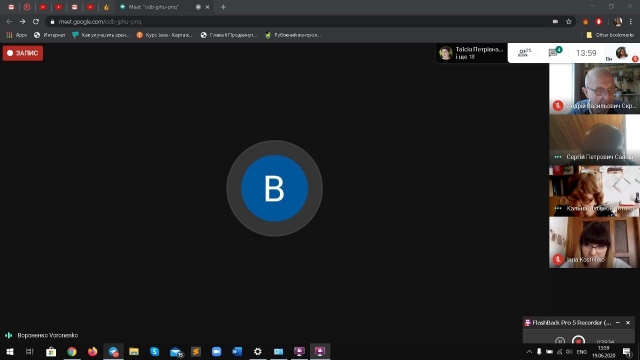 Изображение выглядит как монитор, внутренний, электроника, компьютерАвтоматически созданное описание