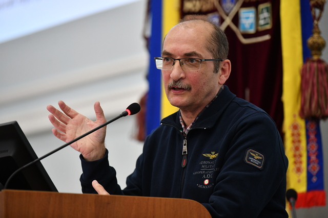 професор кафедри комп'ютерних систем, мереж та кібербезпеки Валерій ЛАХНО